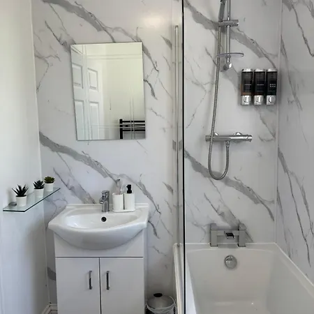 Grey Haven - & 5 Min From Southmead Hospital Bristol